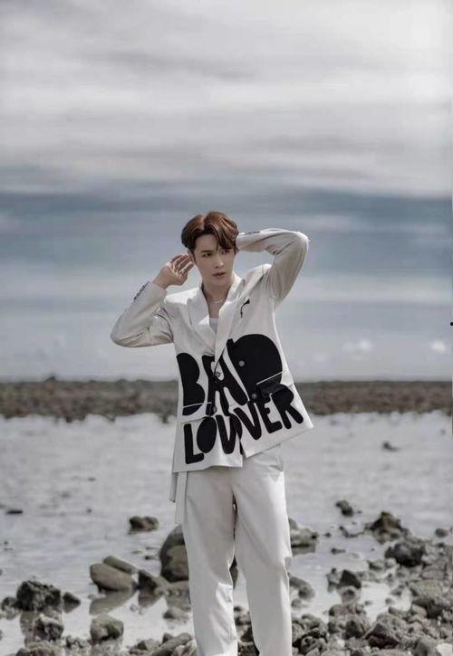 娱乐圈张艺兴吃瓜事件,真相与传闻的交织  第1张